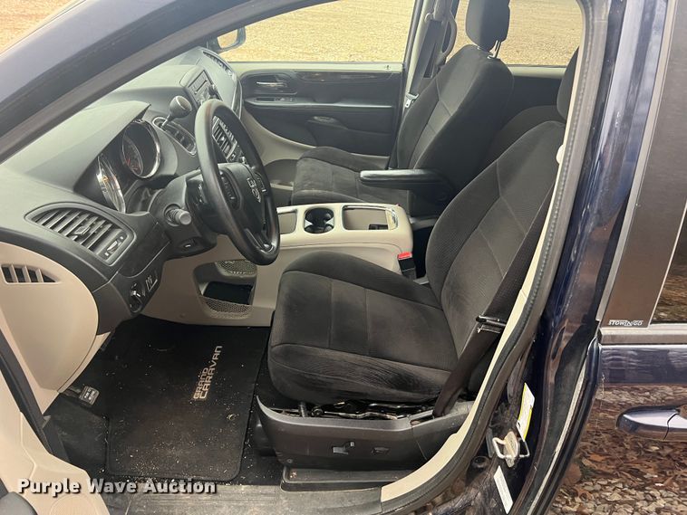 image for item JU9718 2012 Dodge Grand Caravan SXT  van