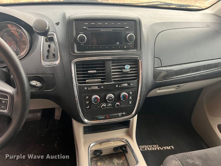 image for item JU9718 2012 Dodge Grand Caravan SXT  van