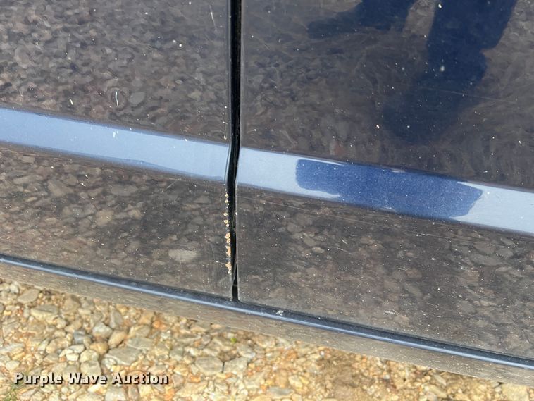 image for item JU9718 2012 Dodge Grand Caravan SXT  van