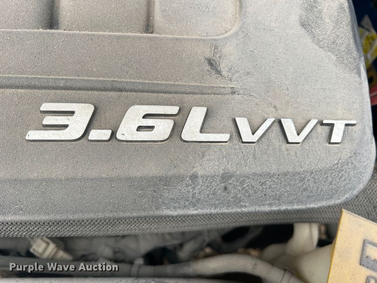 image for item JU9718 2012 Dodge Grand Caravan SXT  van