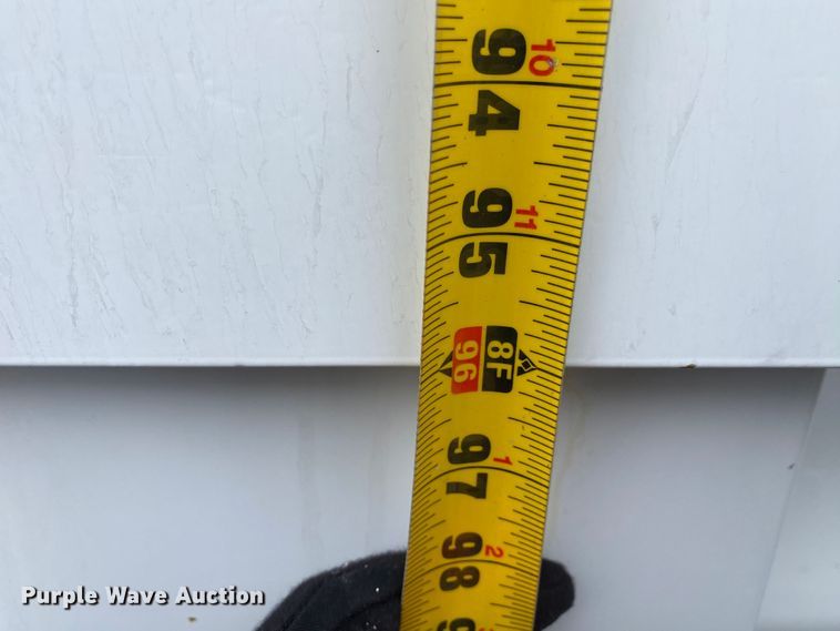 image for item JW9162 2011 Ford F750 Super Duty  fuel / lube truck