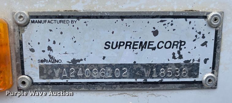 image for item JW9163 1999 Freightliner FL70  box truck