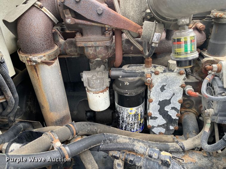 image for item JW9163 1999 Freightliner FL70  box truck