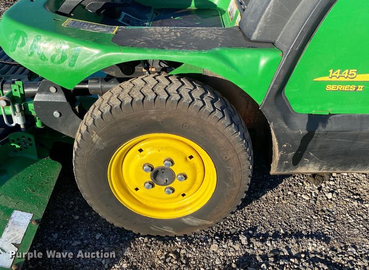 image for item JW9168 John Deere 1445 Series II  lawn mower
