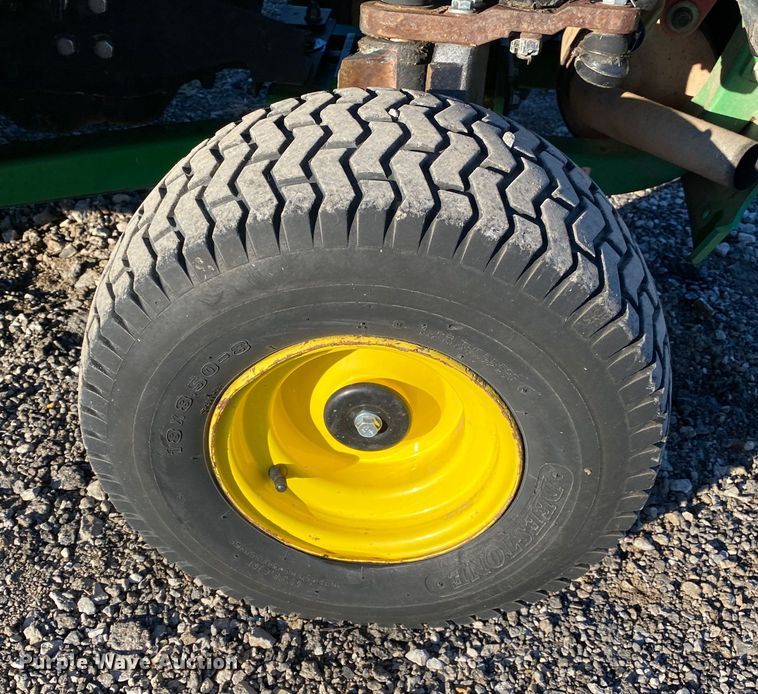 image for item JW9168 John Deere 1445 Series II  lawn mower