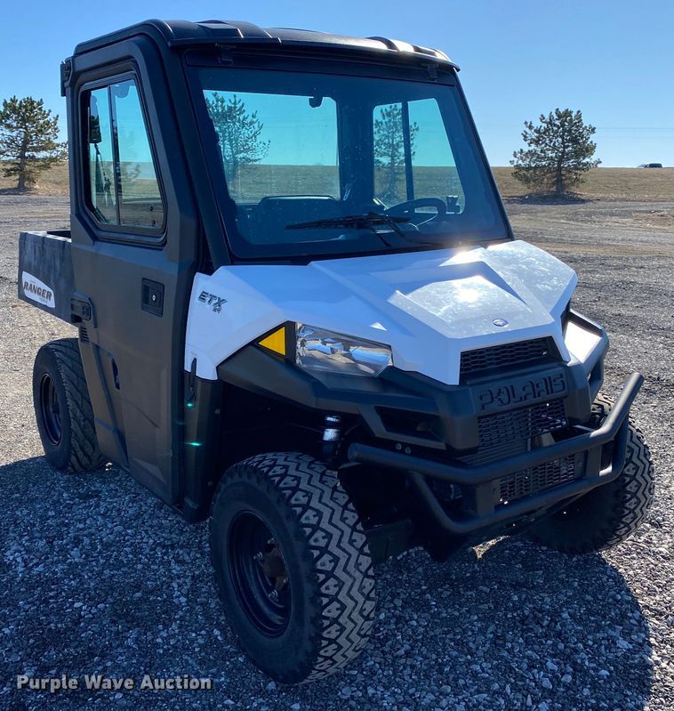image for item JW9177 2016 Polaris Ranger ETX  utility vehicle