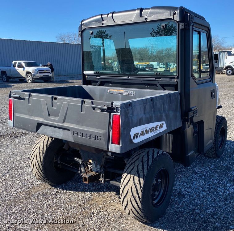 image for item JW9177 2016 Polaris Ranger ETX  utility vehicle