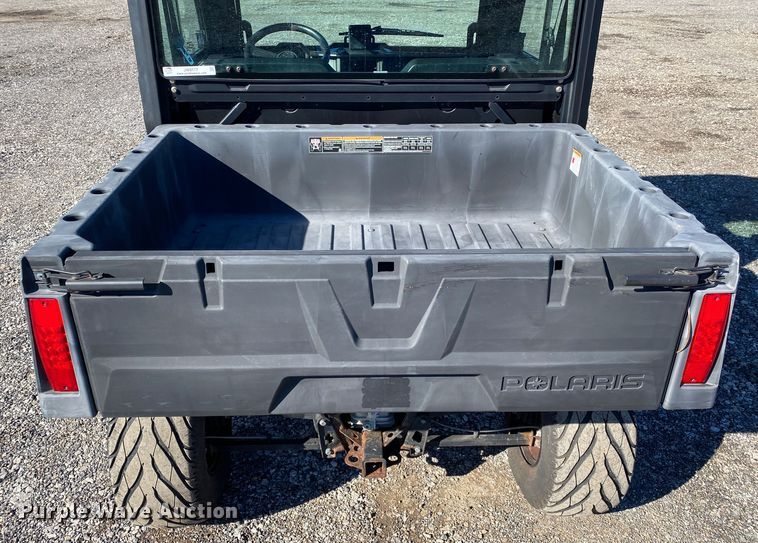 image for item JW9177 2016 Polaris Ranger ETX  utility vehicle