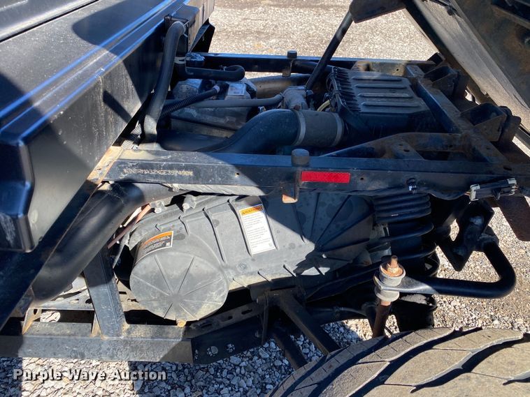 image for item JW9177 2016 Polaris Ranger ETX  utility vehicle