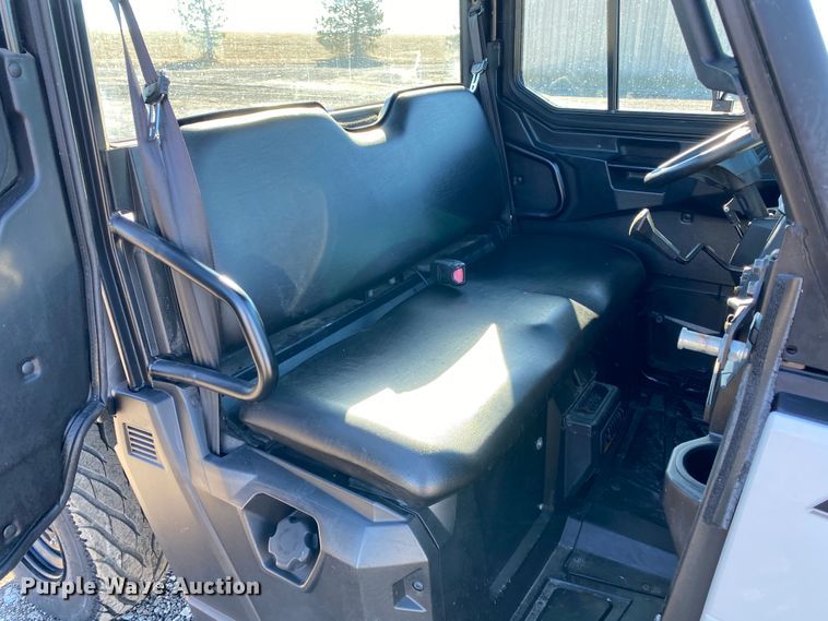 image for item JW9177 2016 Polaris Ranger ETX  utility vehicle