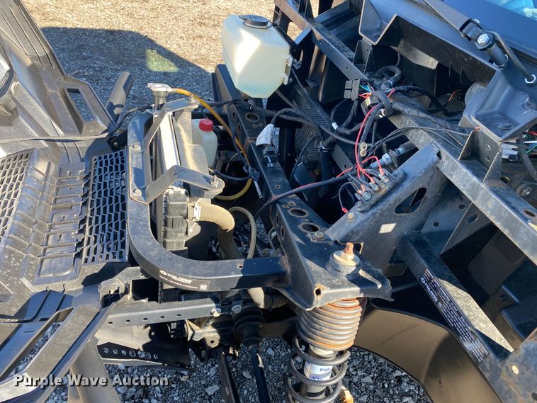 image for item JW9177 2016 Polaris Ranger ETX  utility vehicle