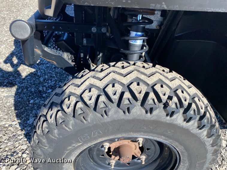 image for item JW9177 2016 Polaris Ranger ETX  utility vehicle