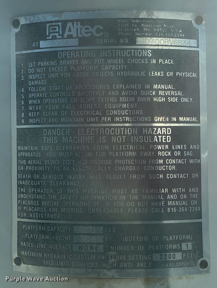 image for item JW9182 2000 Ford F450 Super Duty  bucket truck