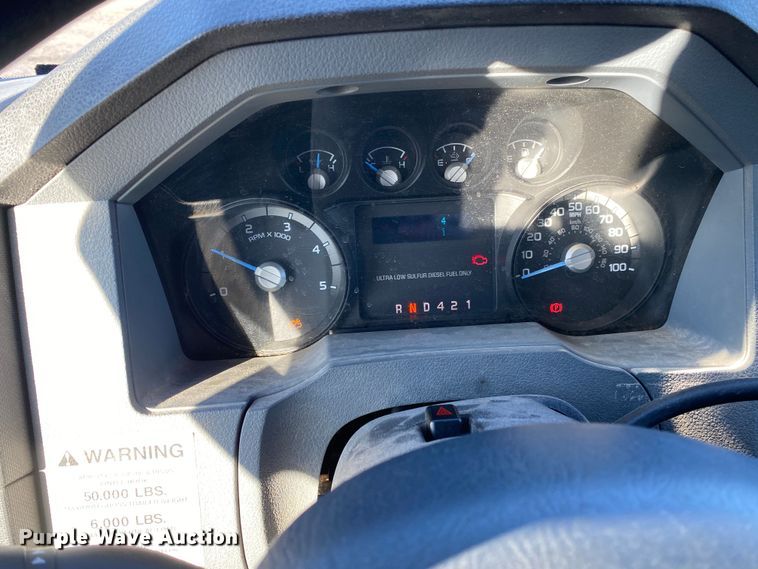 image for item JW9183 2011 Ford F750 Super Duty  flatbed truck