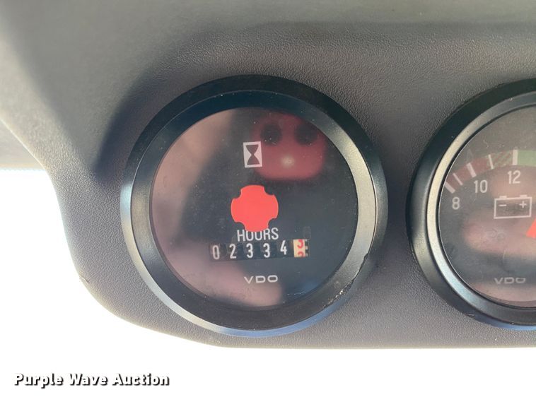 image for item JW9183 2011 Ford F750 Super Duty  flatbed truck