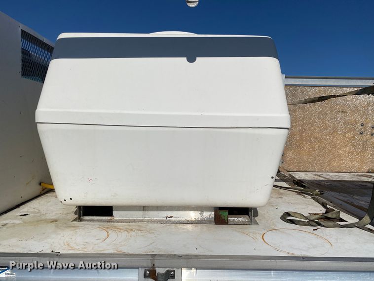 image for item JW9189 2011 Ford F650  flatbed truck