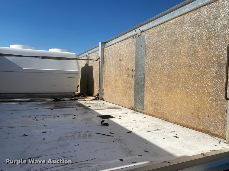 image for item JW9189 2011 Ford F650  flatbed truck