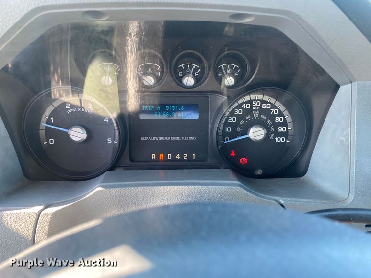 image for item JW9189 2011 Ford F650  flatbed truck