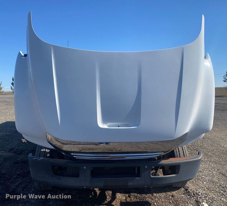 image for item JW9189 2011 Ford F650  flatbed truck