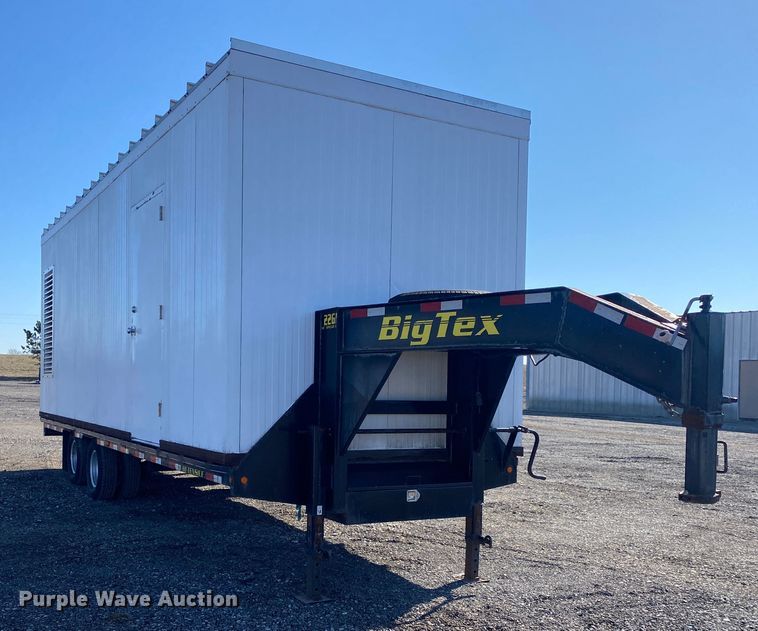 image for item JW9193 2014 Big Tex 22GN-25  equipment trailer