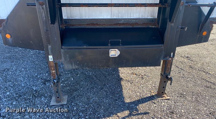 image for item JW9193 2014 Big Tex 22GN-25  equipment trailer