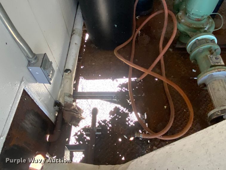 image for item JW9193 2014 Big Tex 22GN-25  equipment trailer