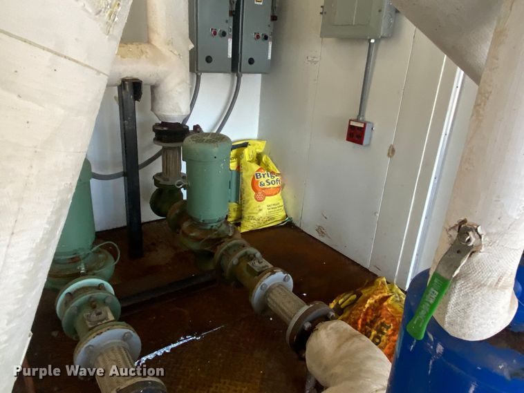 image for item JW9193 2014 Big Tex 22GN-25  equipment trailer