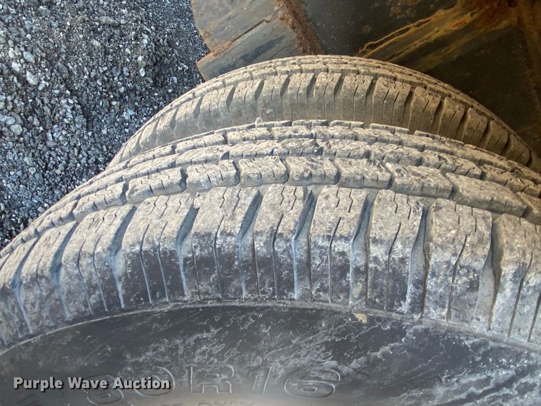 image for item JW9193 2014 Big Tex 22GN-25  equipment trailer