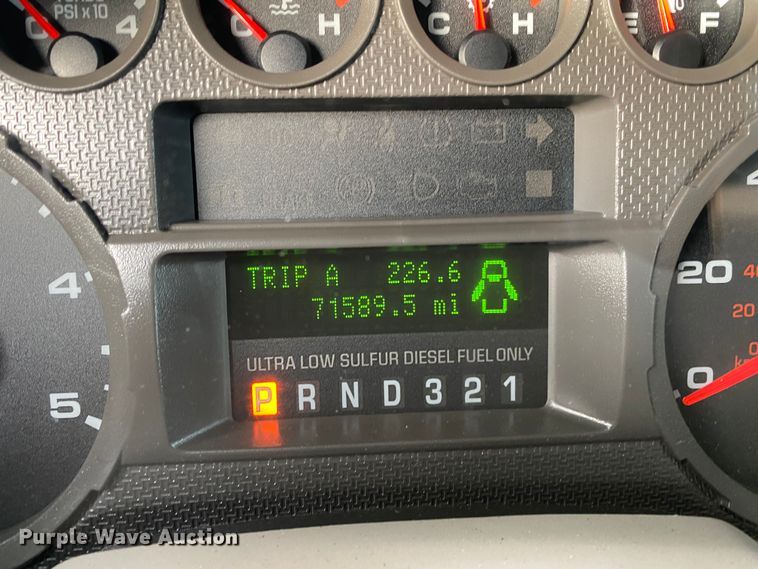 image for item JW9242 2009 Ford F450 Super Duty XLT  ambulance