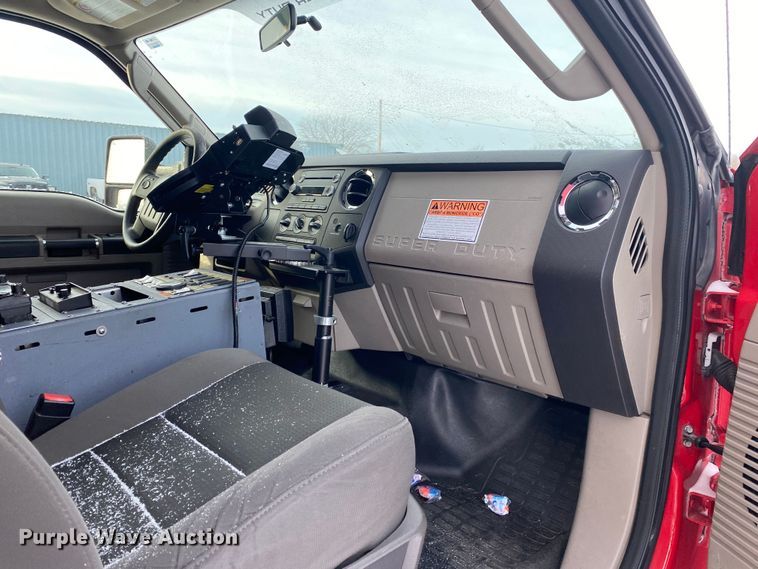 image for item JW9242 2009 Ford F450 Super Duty XLT  ambulance