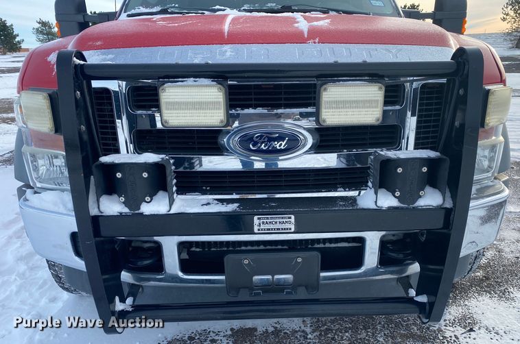 image for item JW9242 2009 Ford F450 Super Duty XLT  ambulance