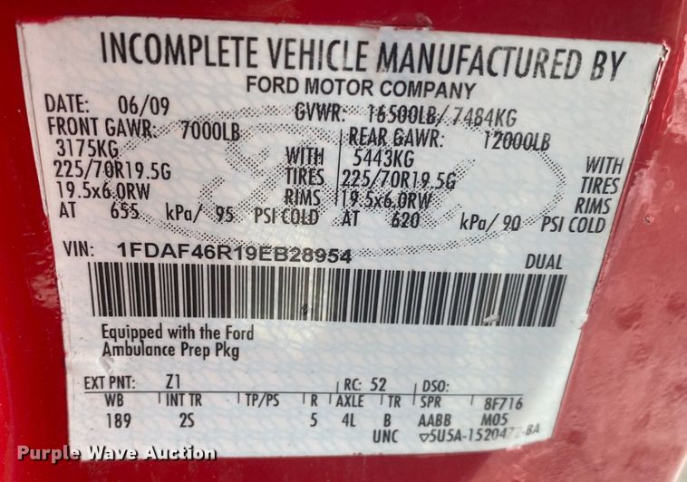 image for item JW9242 2009 Ford F450 Super Duty XLT  ambulance