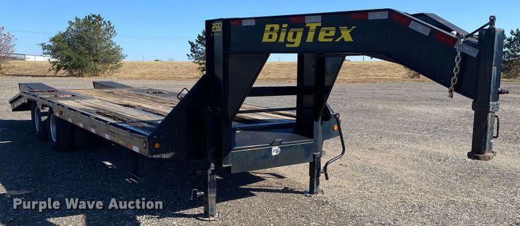 image for item JW9343 2013 Big Tex 25GN  equipment trailer