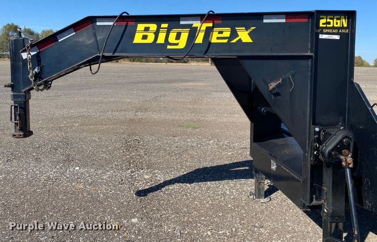 image for item JW9343 2013 Big Tex 25GN  equipment trailer
