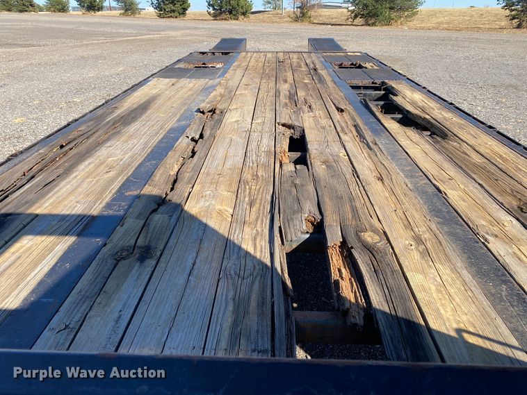 image for item JW9343 2013 Big Tex 25GN  equipment trailer