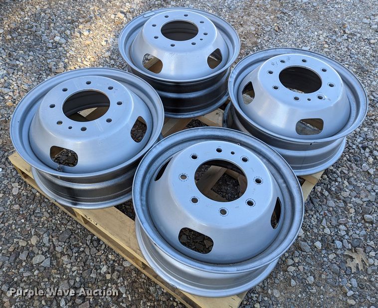image for item JX9222 (4) Ford Maxion wheels