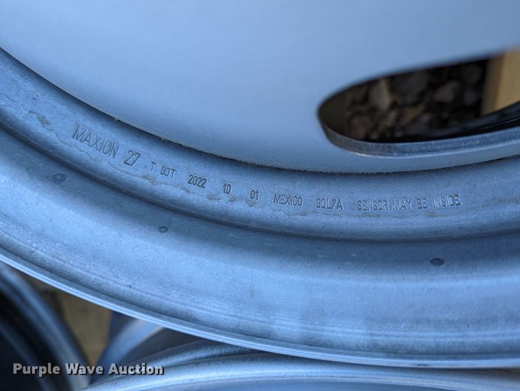 image for item JX9222 (4) Ford Maxion wheels