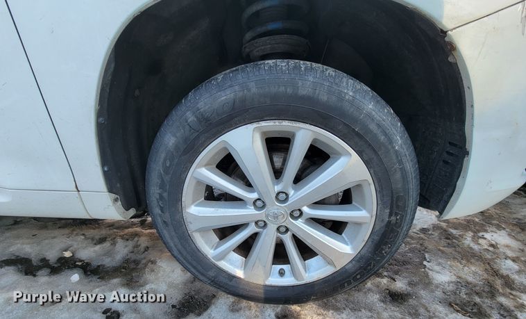 image for item JZ9169 2008 Toyota Highlander Limited  SUV