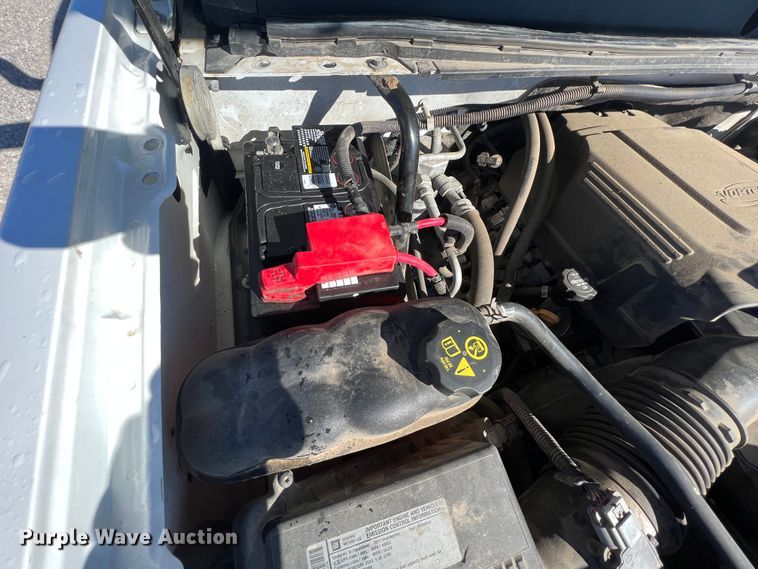 image for item KR9613 2011 Chevrolet Silverado 2500HD  utility bed pickup truck