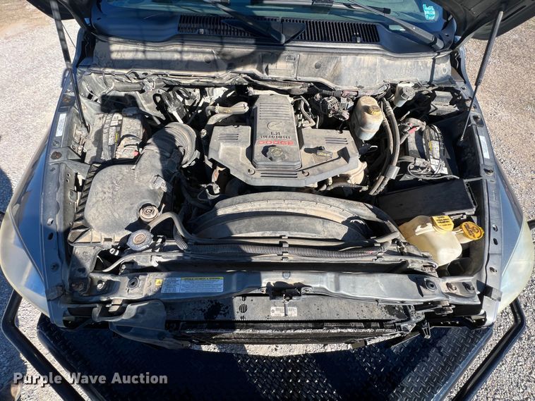 image for item KR9614 2007 Dodge Ram 3500  Quad Cab flatbed pickup truck