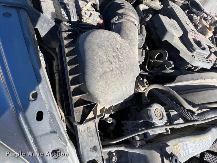 image for item KR9614 2007 Dodge Ram 3500  Quad Cab flatbed pickup truck