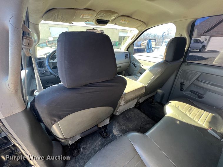 image for item KR9614 2007 Dodge Ram 3500  Quad Cab flatbed pickup truck