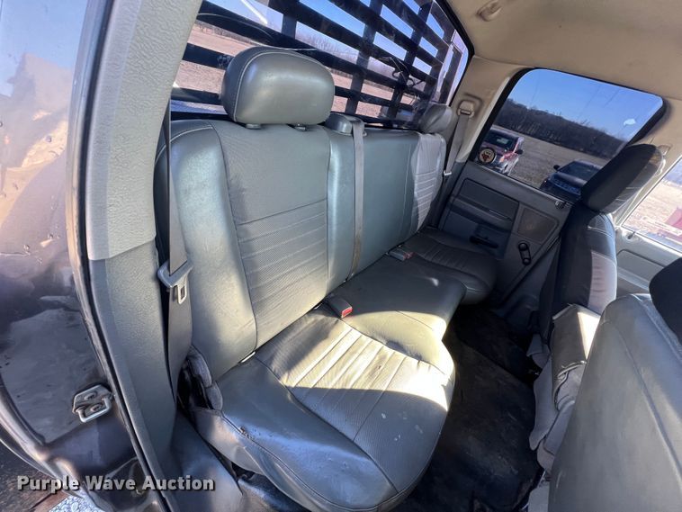 image for item KR9614 2007 Dodge Ram 3500  Quad Cab flatbed pickup truck