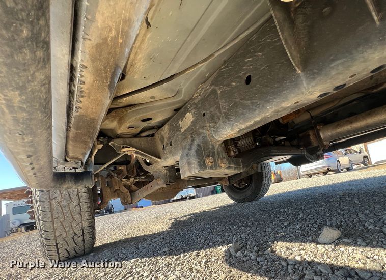 image for item KR9614 2007 Dodge Ram 3500  Quad Cab flatbed pickup truck