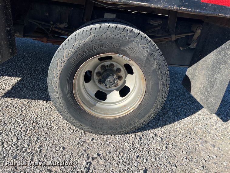 image for item KR9614 2007 Dodge Ram 3500  Quad Cab flatbed pickup truck