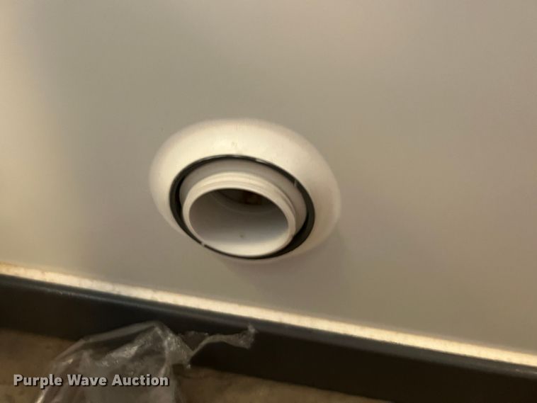 image for item KR9616 Portable restroom