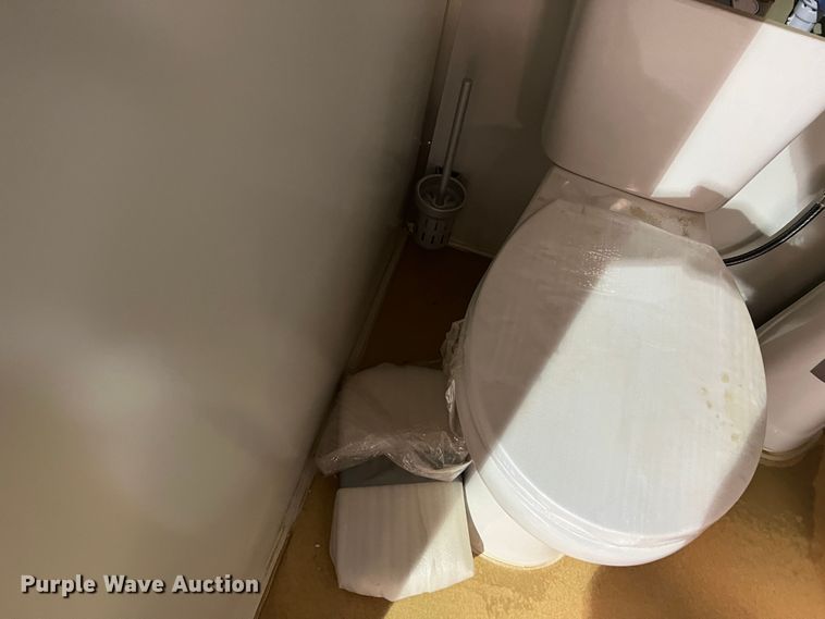 image for item KR9616 Portable restroom