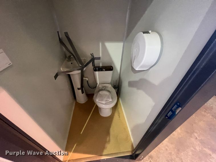 image for item KR9616 Portable restroom