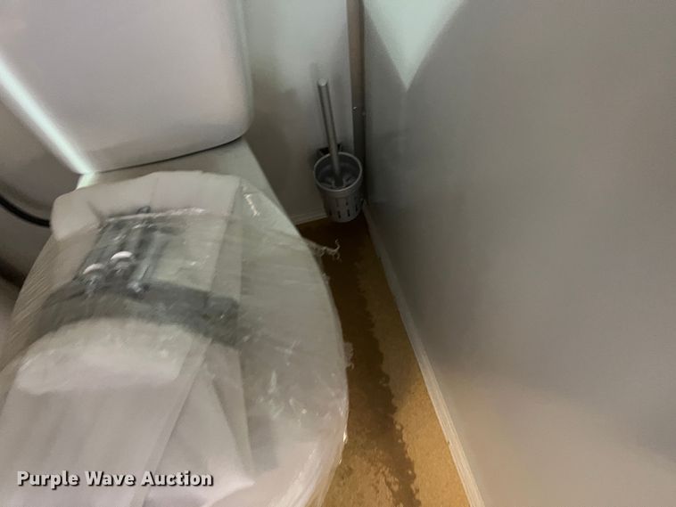 image for item KR9616 Portable restroom