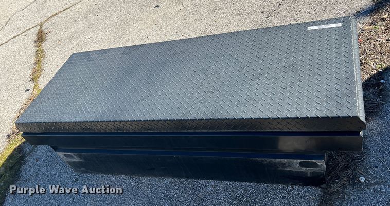 image for item KR9619 Weather Guard  toolbox